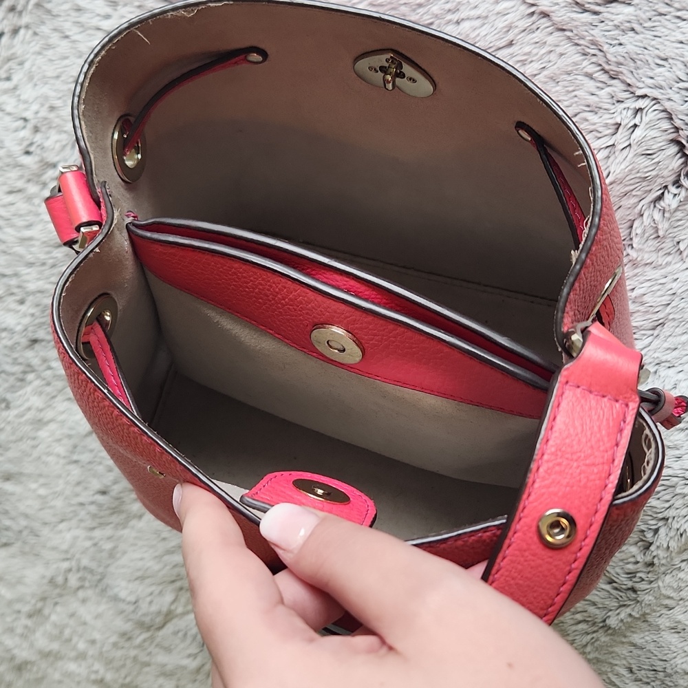 Kate Spade Marti Bucket Purse - Picture 4 of 12